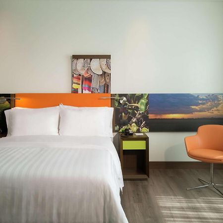 Hampton By Hilton Yopal Ξενοδοχείο Εξωτερικό φωτογραφία