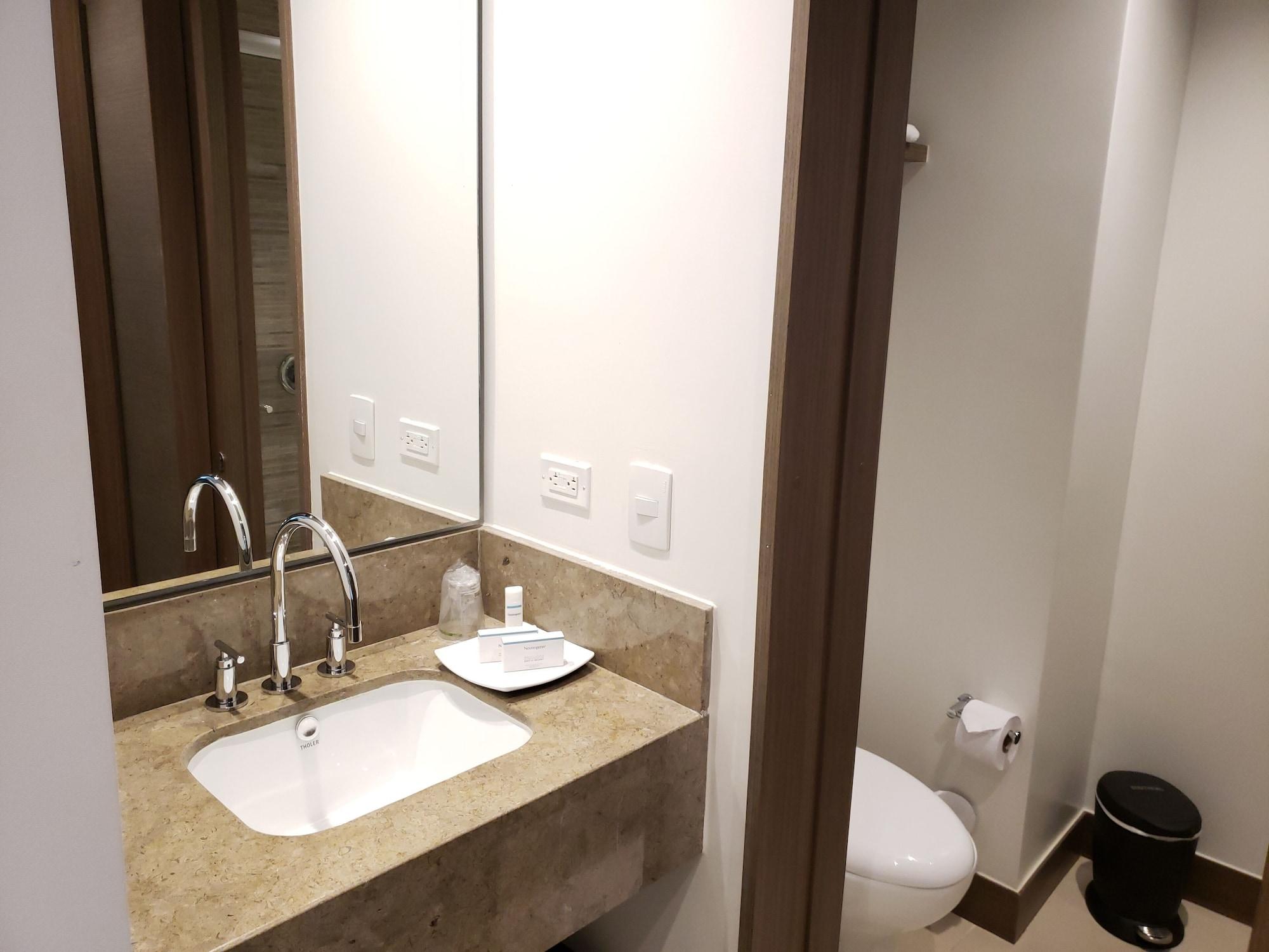 Hampton By Hilton Yopal Ξενοδοχείο Εξωτερικό φωτογραφία