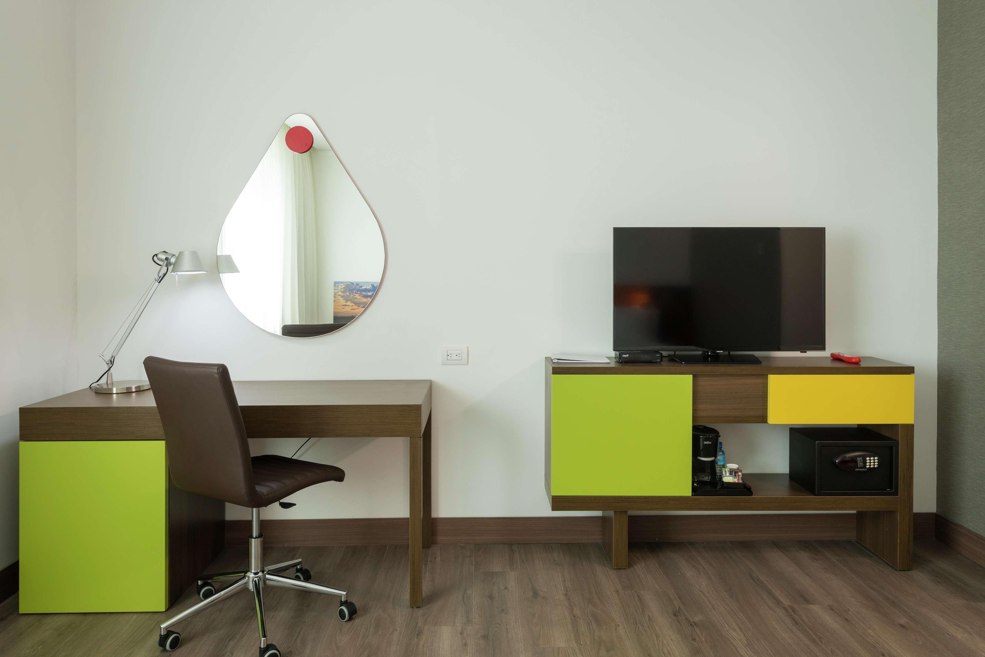 Hampton By Hilton Yopal Ξενοδοχείο Εξωτερικό φωτογραφία