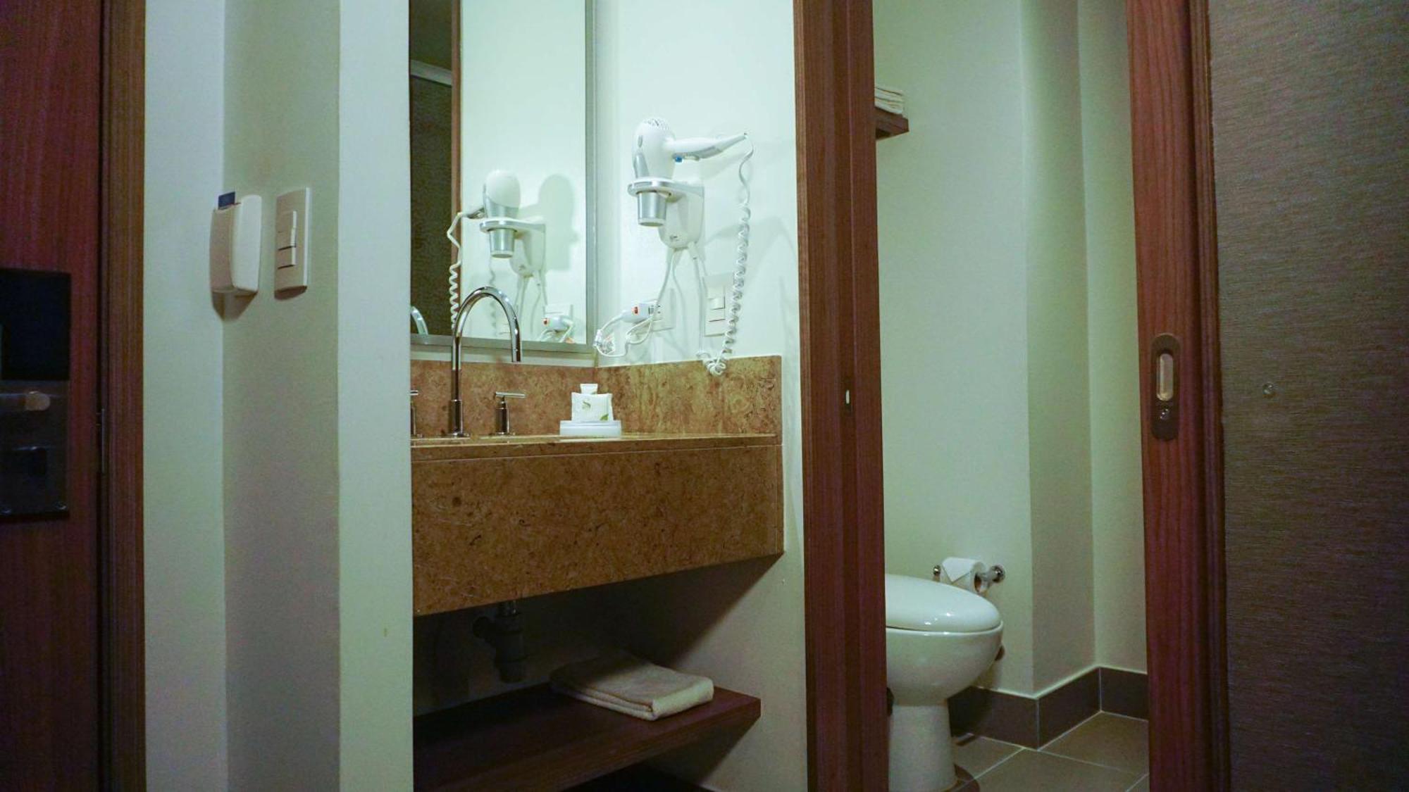 Hampton By Hilton Yopal Ξενοδοχείο Εξωτερικό φωτογραφία